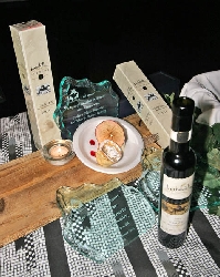 Dessert and icewine competition, one of special night activities at icewine festival, Sun Peaks ski resort, BC, Canada. This is the winning dessert/icewine combination presentation. Vanilla tortellini with apple cranberry filling &amp; paired with 2004 Inniskillin vidal icewine. Photo by Yvette Cardozo, www.cardozohirsch.com